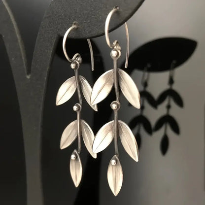 Whimsical Vine Drops