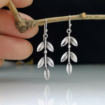 Whimsical Vine Drops