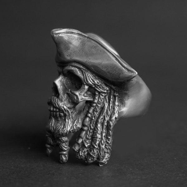 Pirate Skull Ring - Tradition X